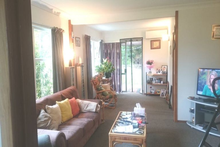 Photo of property in 55 Sunnynook Road, Forrest Hill, Auckland, 0620