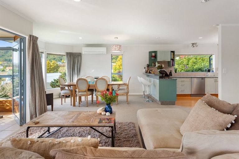 Photo of property in 4 Rimu Terrace, Waikawa, Picton, 7220