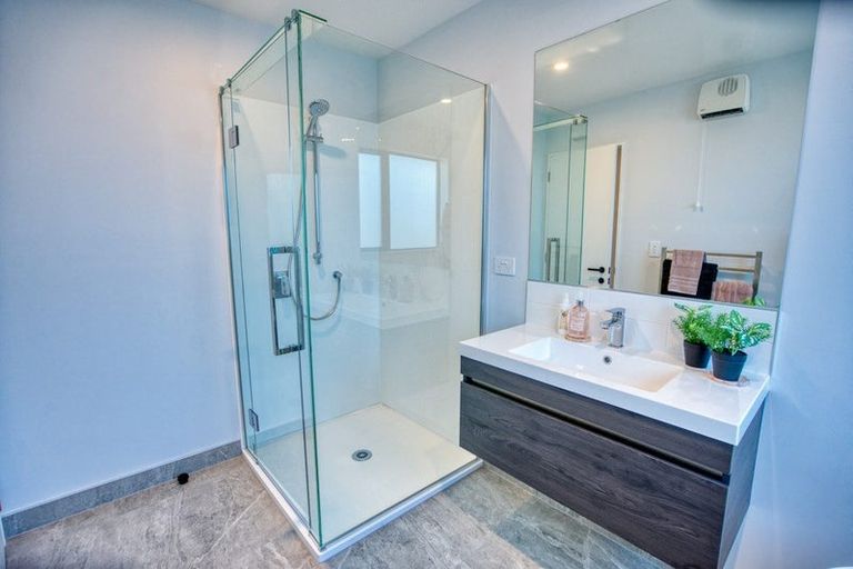 Photo of property in 11a Hinau Crescent, Kaiata, Greymouth, 7805