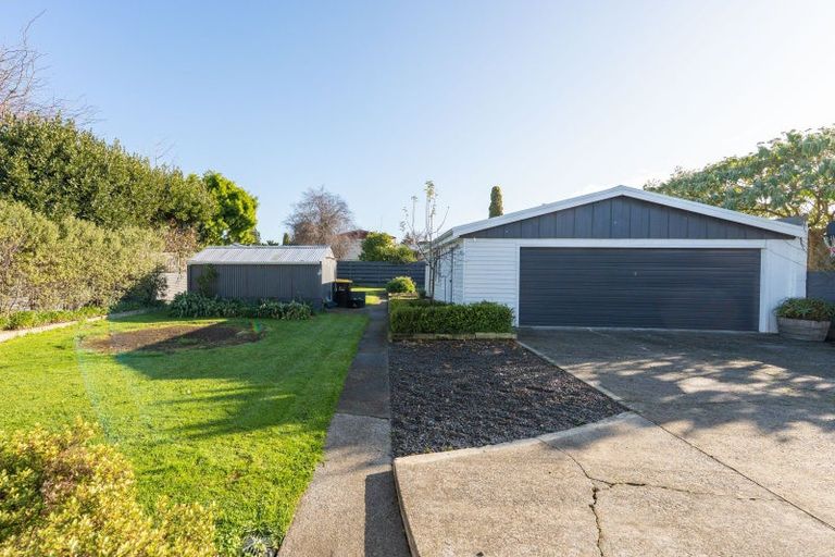 Photo of property in 24 Queen Street, Feilding, 4702