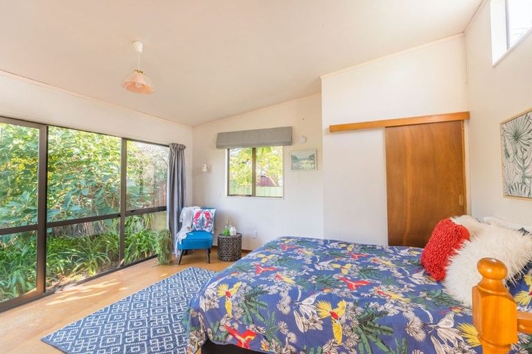 Photo of property in 27 Koromiko Street, Otaki Beach, Otaki, 5512