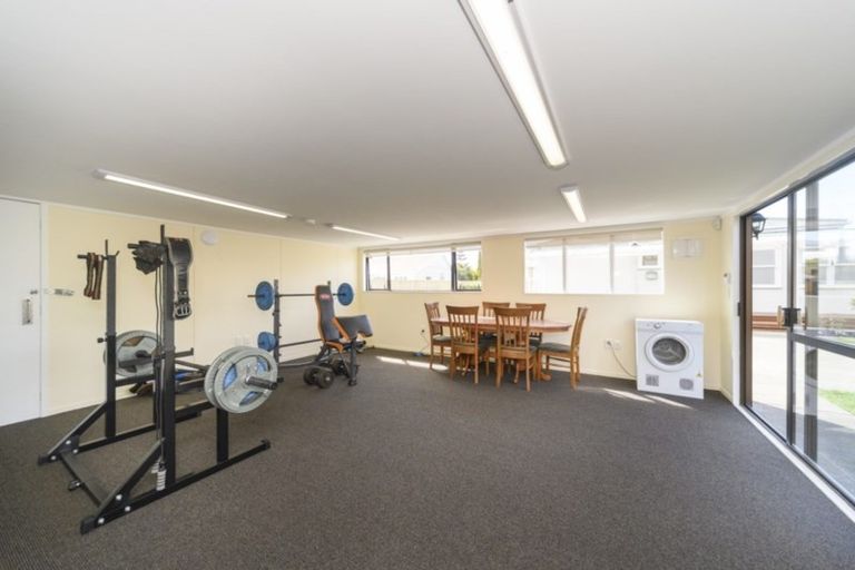 Photo of property in 161 Bridge Street, Bulls, 4818