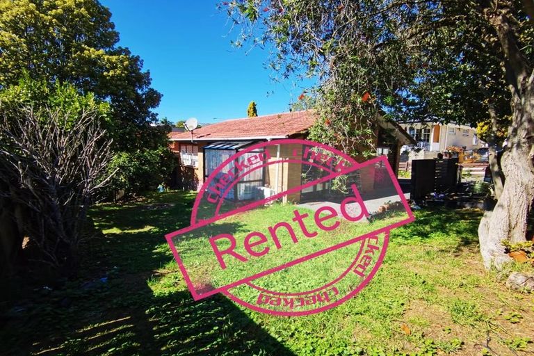 Photo of property in 1/27 Glenmore Road, Sunnyhills, Auckland, 2010