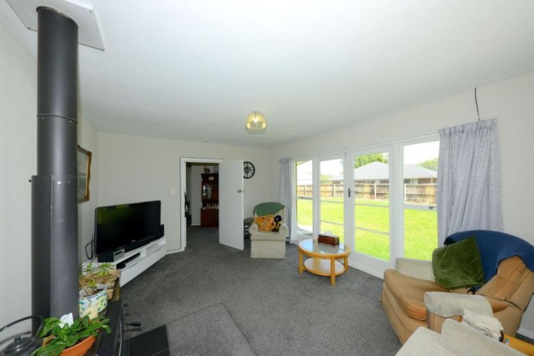 Photo of property in 6a Chartwell Street, Burwood, Christchurch, 8083