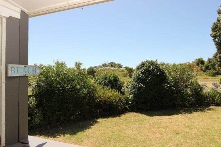 Photo of property in 290 Ocean Road, Ohope, 3121