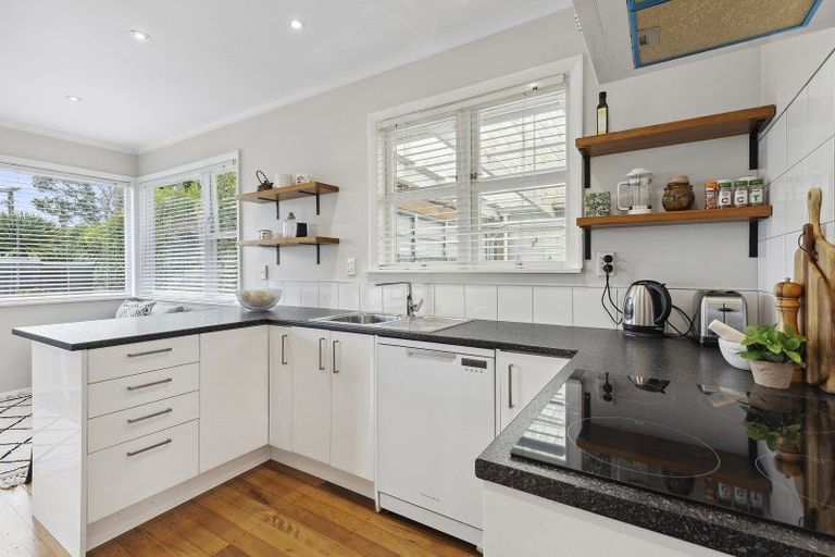 Photo of property in 66 Burgess Road, Johnsonville, Wellington, 6037