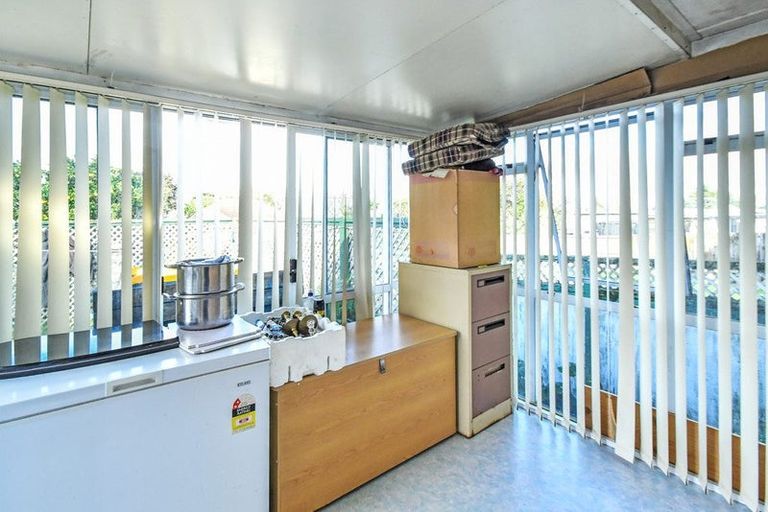 Photo of property in 12 Greenmeadows Avenue, Manurewa East, Auckland, 2102