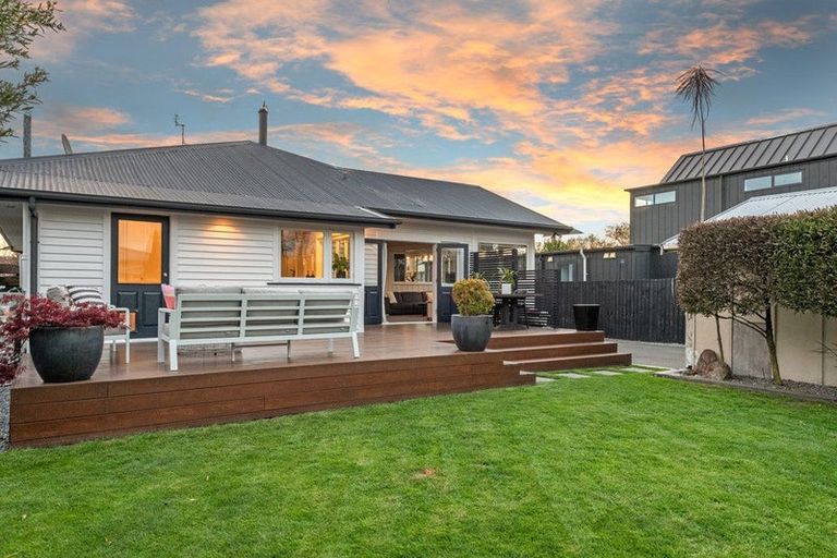 Photo of property in 6 Claremont Avenue, Papanui, Christchurch, 8053