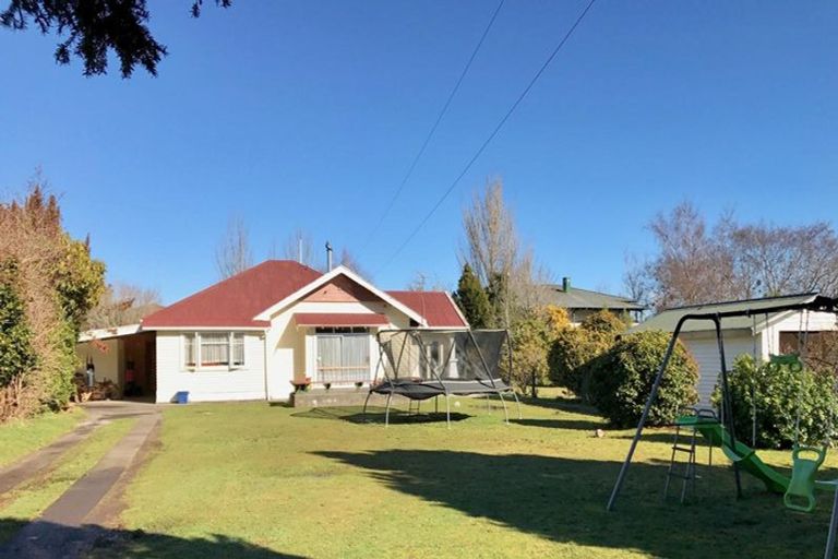 Photo of property in 42 Queen Street, Raetihi, 4632