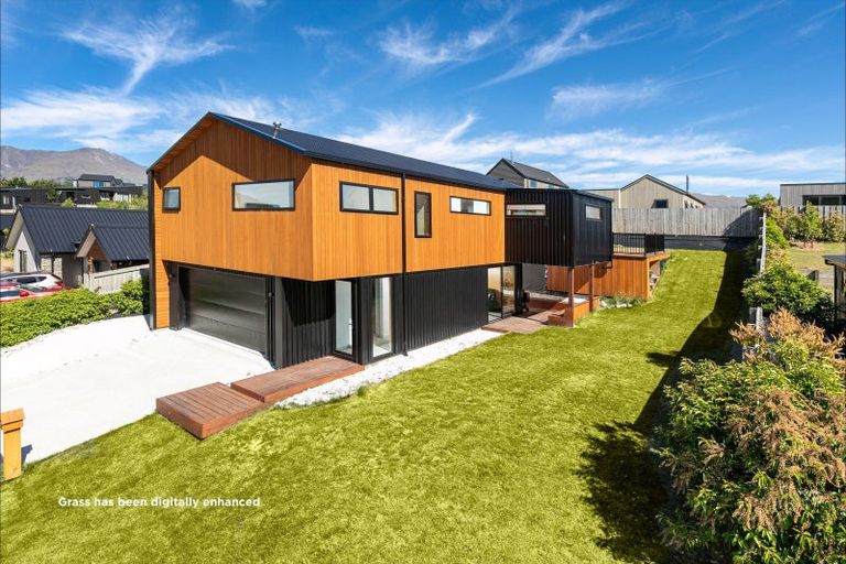 Photo of property in 41 Mount Linton Avenue, Wanaka, 9305