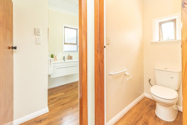 Photo of property in 18 Konini Street, Tawhero, Whanganui, 4501