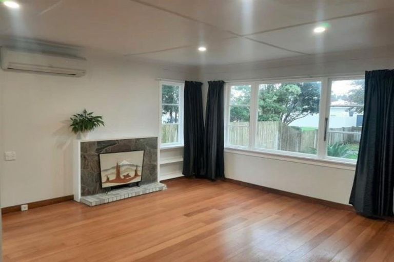 Photo of property in 32 Doone Street, Lynmouth, New Plymouth, 4310