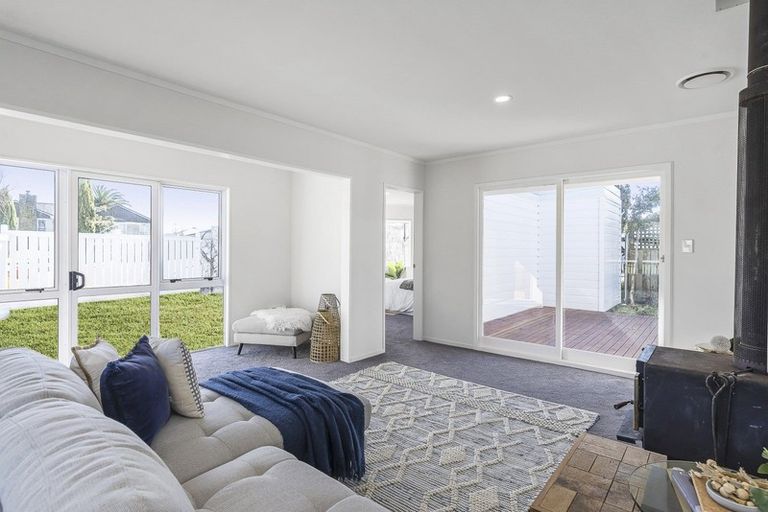 Photo of property in 28 Callender Terrace, Paraparaumu Beach, Paraparaumu, 5032