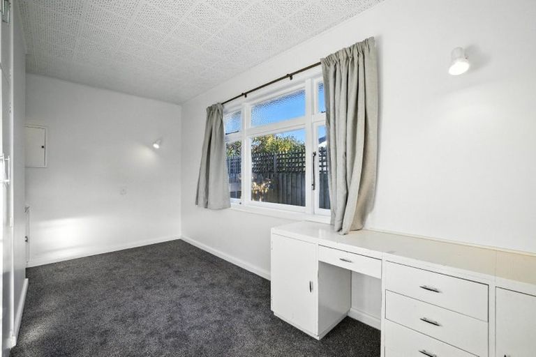 Photo of property in 145 Hamilton Avenue, Ilam, Christchurch, 8041