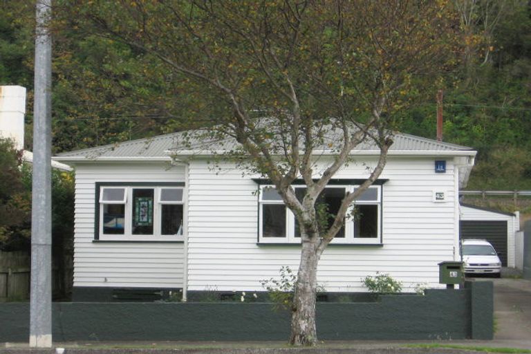 Photo of property in 43 Pharazyn Street, Melling, Lower Hutt, 5010