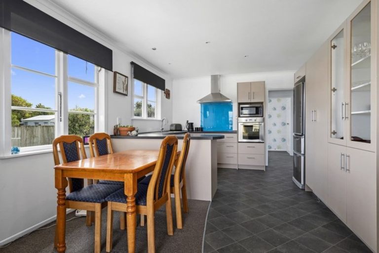 Photo of property in 14 Kowhai Place, Te Kauwhata, 3710