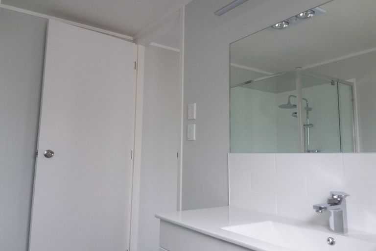 Photo of property in 2/142 Whau Valley Road, Whau Valley, Whangarei, 0112