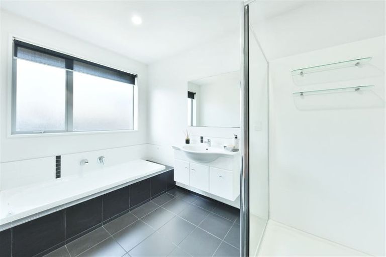 Photo of property in 1 Grassington Lane, Wigram, Christchurch, 8025