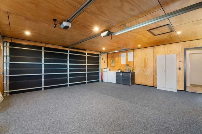 Photo of property in 52 Stratford Drive, Mount Pisa, Cromwell, 9383