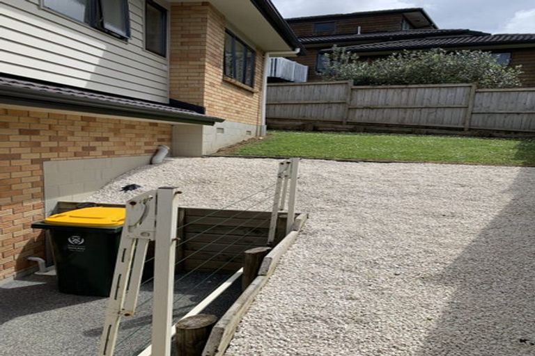 Photo of property in 7 Mazuran Place, Flat Bush, Auckland, 2016