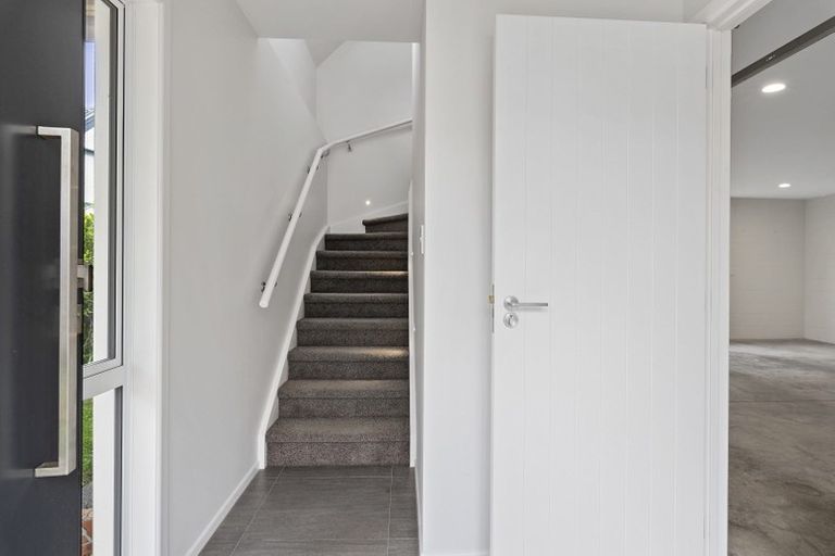 Photo of property in 28a Seine Road, Forrest Hill, Auckland, 0620