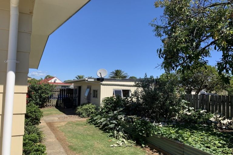 Photo of property in 2 Mary Ann Place, Kaitaia, 0410