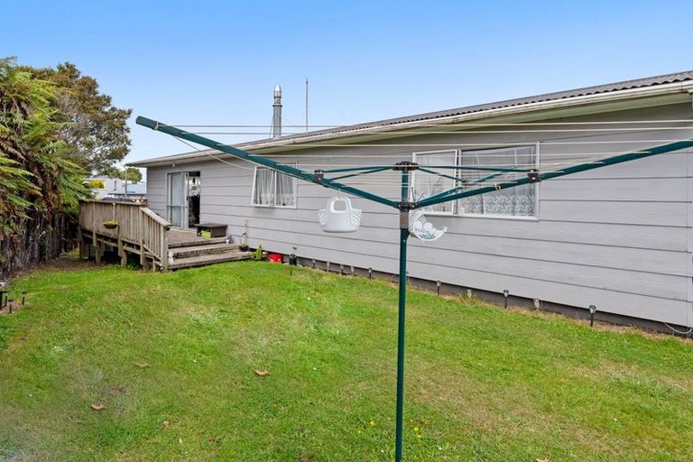 Photo of property in 2 Jet Place, Pukehangi, Rotorua, 3015