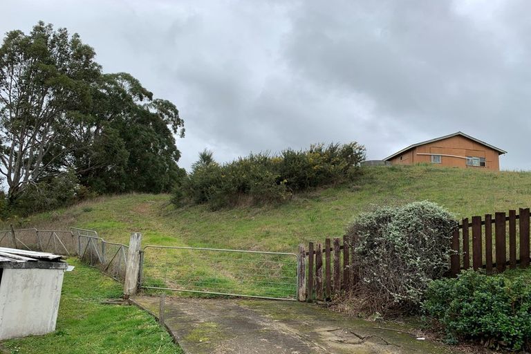 Photo of property in 27 Kowhai Road, Wainui, Silverdale, 0992