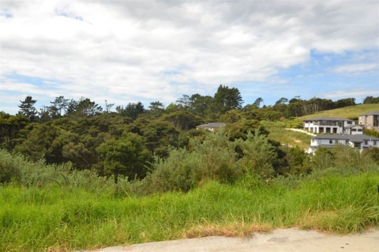 Photo of property in 54 Blacks Road, Greenhithe, Auckland, 0632