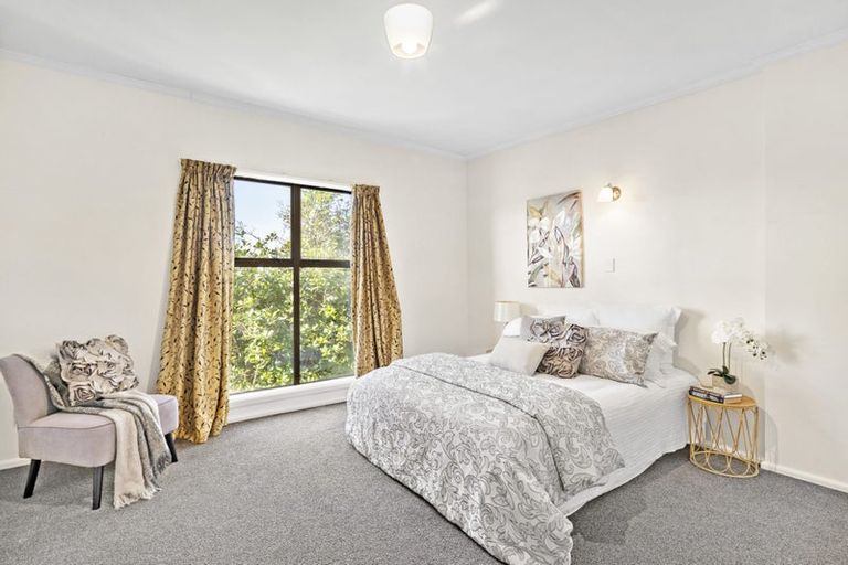 Photo of property in 1 Auckland Terrace, Melrose, Wellington, 6023