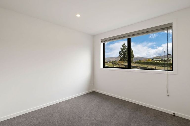 Photo of property in 38 Wallis Drive, Cromwell, 9310