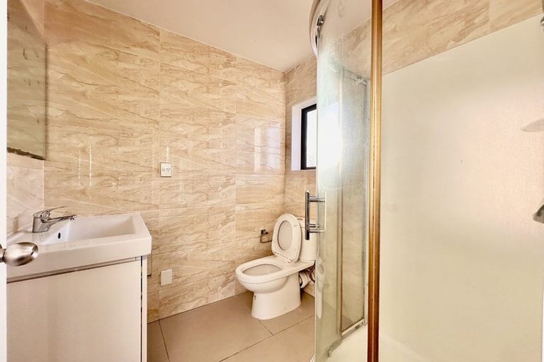 Photo of property in 248c Porchester Road, Takanini, 2112