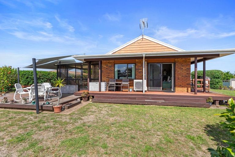 Photo of property in 10 Marwood Place, Mount Maunganui, 3116