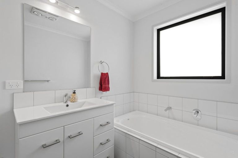 Photo of property in 5 Hillstone Avenue, Gate Pa, Tauranga, 3112