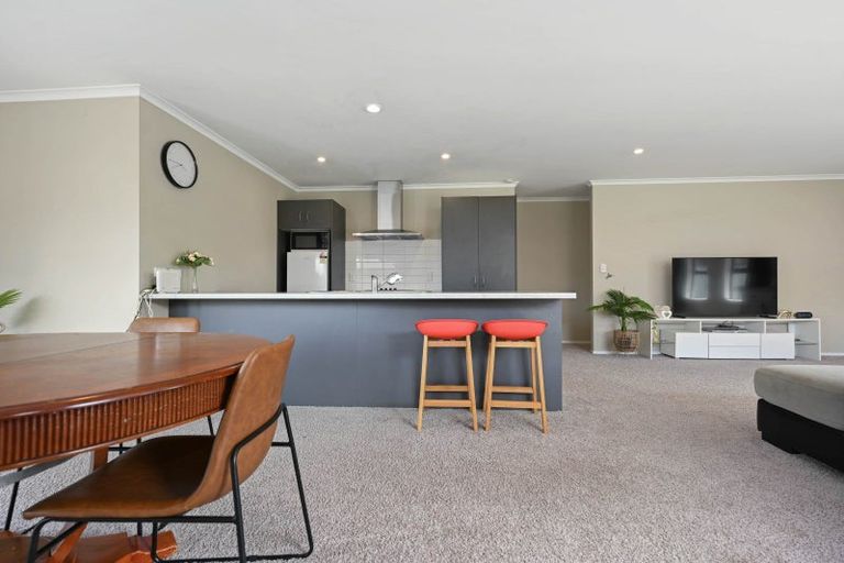 Photo of property in 28 Chesham Street, Rototuna North, Hamilton, 3210