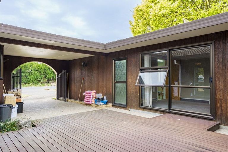 Photo of property in 333 Meeanee Road, Meeanee, Napier, 4112