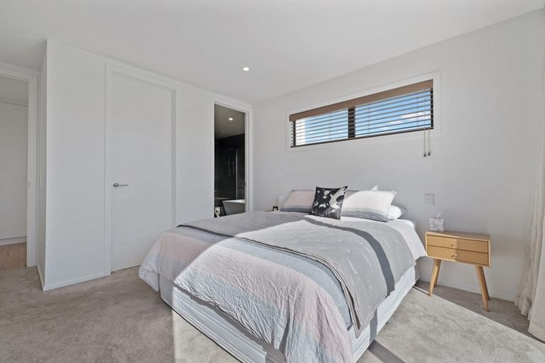 Photo of property in 86 Infinity Drive, Wanaka, 9305