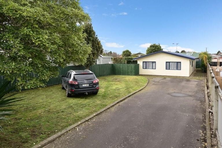 Photo of property in 38 Primrose Street, Frankton, Hamilton, 3204