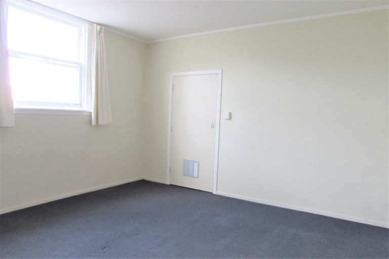 Photo of property in 4/110 Clyde Street, Island Bay, Wellington, 6023