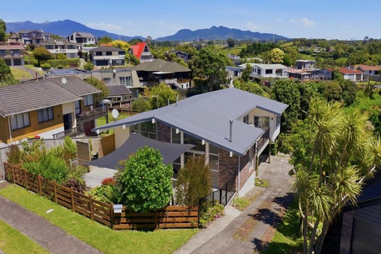 Photo of property in 9 Bronte Place, Whalers Gate, New Plymouth, 4310