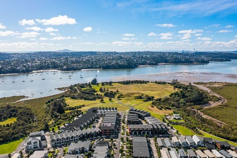 Photo of property in 3/85 Bomb Point Drive, Hobsonville, Auckland, 0616