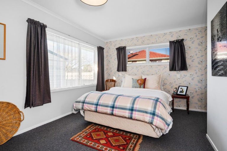 Photo of property in 54a Pemberton Crescent, Greerton, Tauranga, 3112