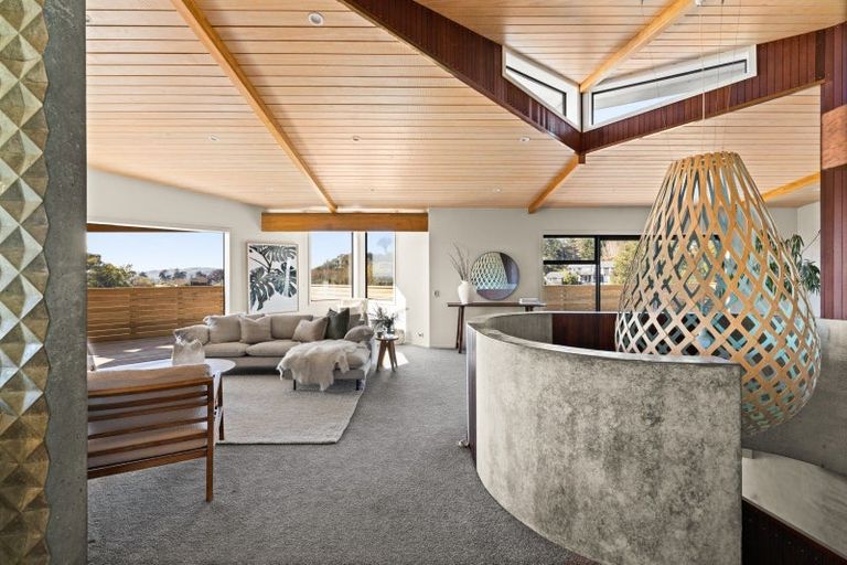 Photo of property in 14 Te Mata Peak Road, Havelock North, 4130