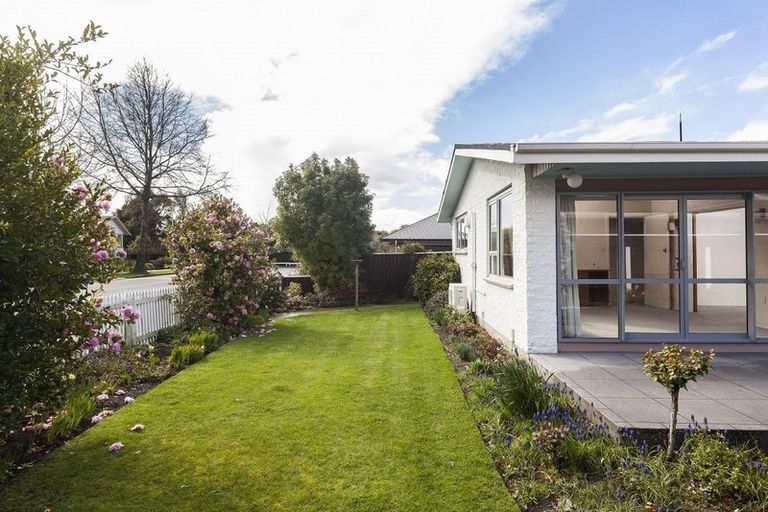 Photo of property in 309 Waimairi Road, Ilam, Christchurch, 8041