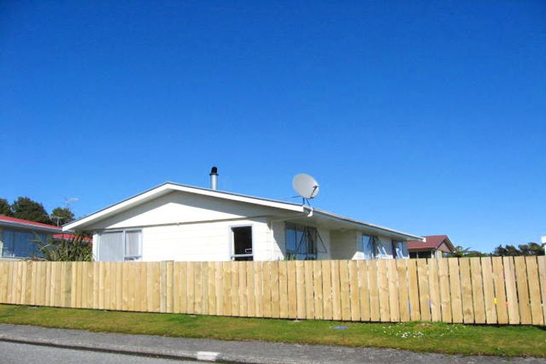 Photo of property in 20 Stirling Drive, Greymouth, 7805