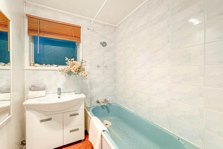 Photo of property in 1/22 Sherie Place, Howick, Auckland, 2014