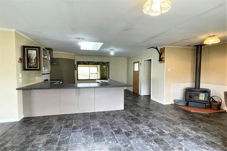 Photo of property in 2132 Tahakopa Valley Road, Tahakopa Valley, Owaka, 9586