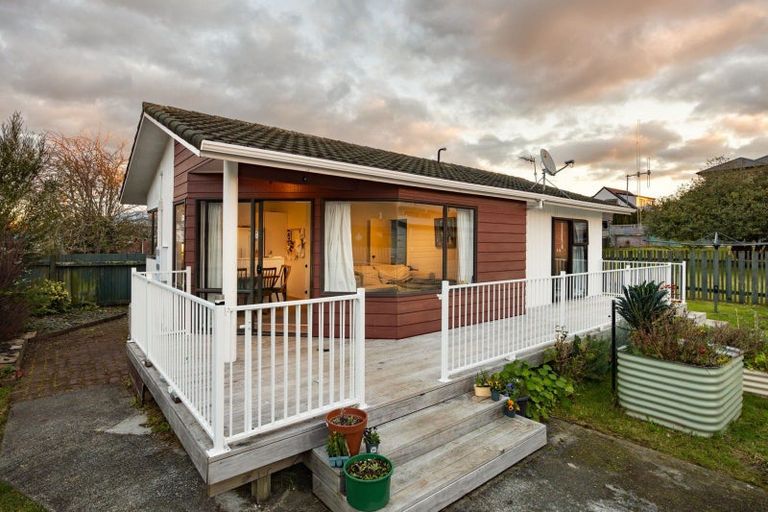 Photo of property in 100a Mansel Avenue, Hillcrest, Hamilton, 3216