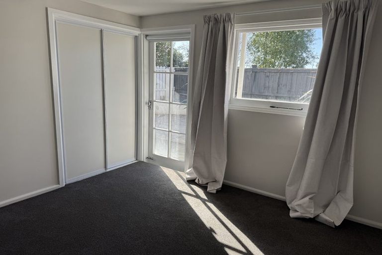 Photo of property in 320a Avonhead Road, Avonhead, Christchurch, 8042