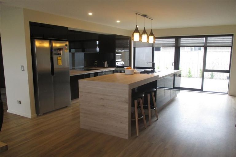 Photo of property in 16 David Buist Crescent, Halswell, Christchurch, 8025